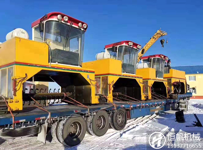 寒冷的冬季恒帆履帶翻拋機的到來為內(nèi)蒙古呼倫貝爾送來了“溫暖”(圖2) 履帶翻拋機