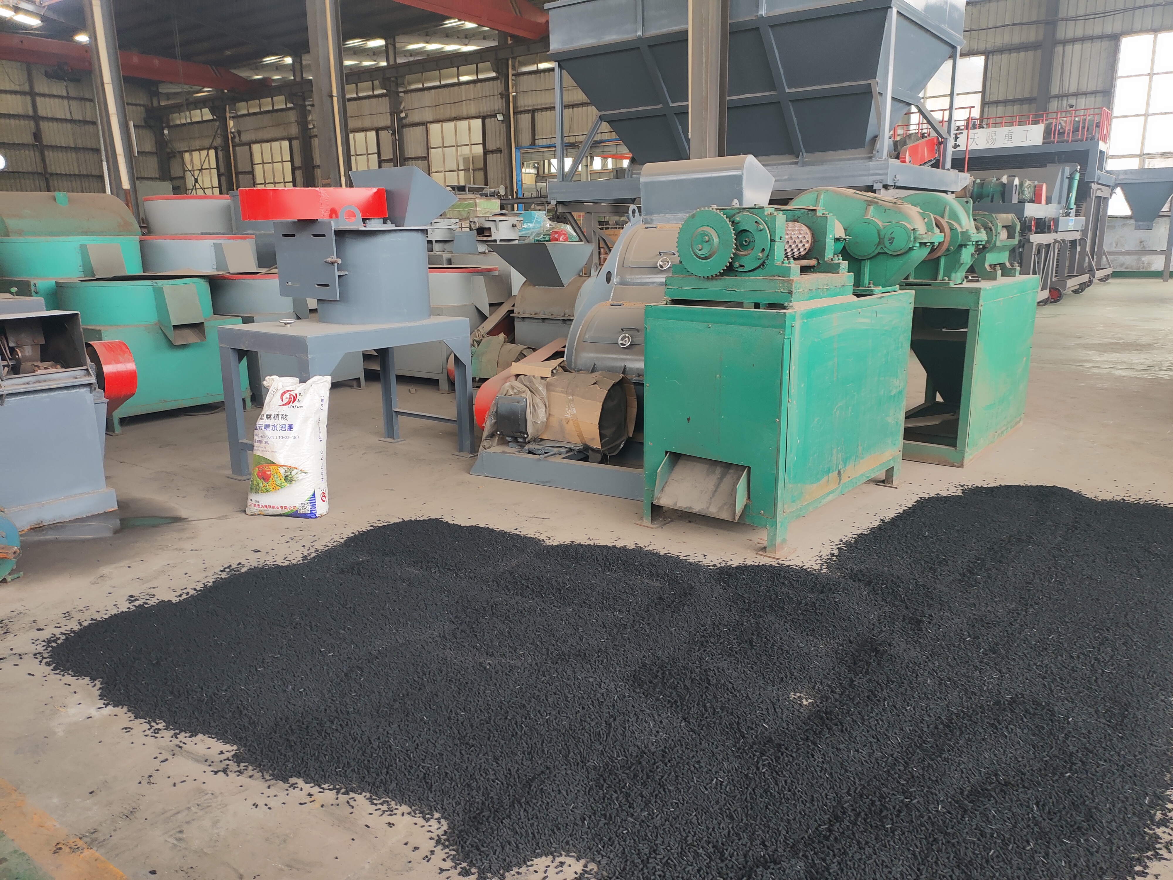 說說糞便發(fā)酵的幾個要點?。u糞為例）(圖1)